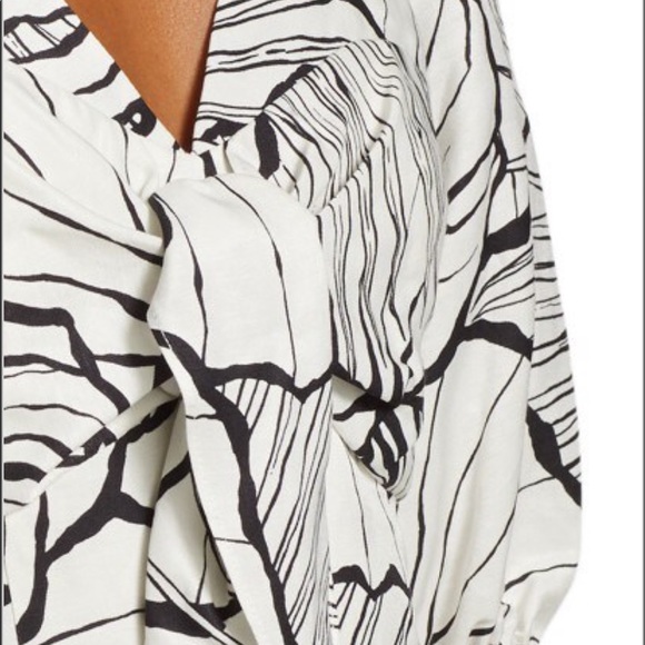 Marchesa Puff-Sleeve Front-Tie Linen Jumpsuit, SZ 6, new, $ 495 - Picture 6 of 8